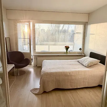 Beautiful Minimalist Next To The Train Station Apartment